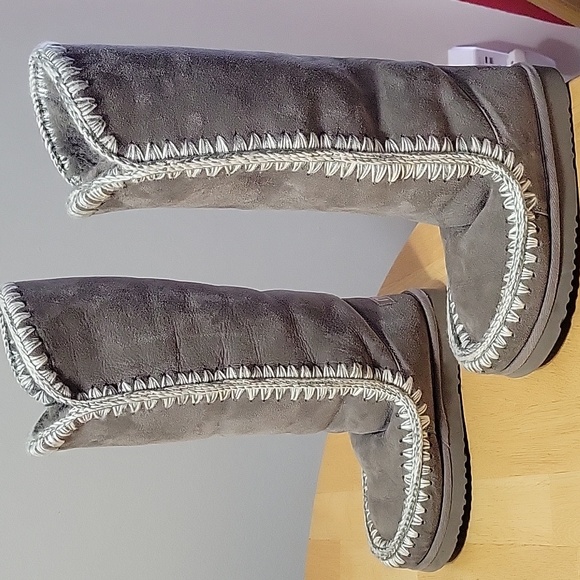 Gray 40cm Tall Mou Boots - Picture 4 of 11